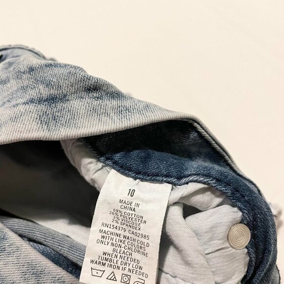 Aeropostale Aero High Rise Curvy Midi Denim Shorts Womens Size 10 Distressed - Picture 7 of 14